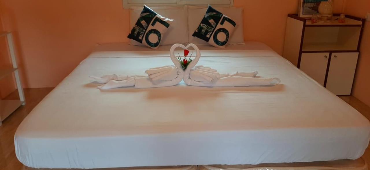 B&R Hostel Nagtabon Bacungan Экстерьер фото