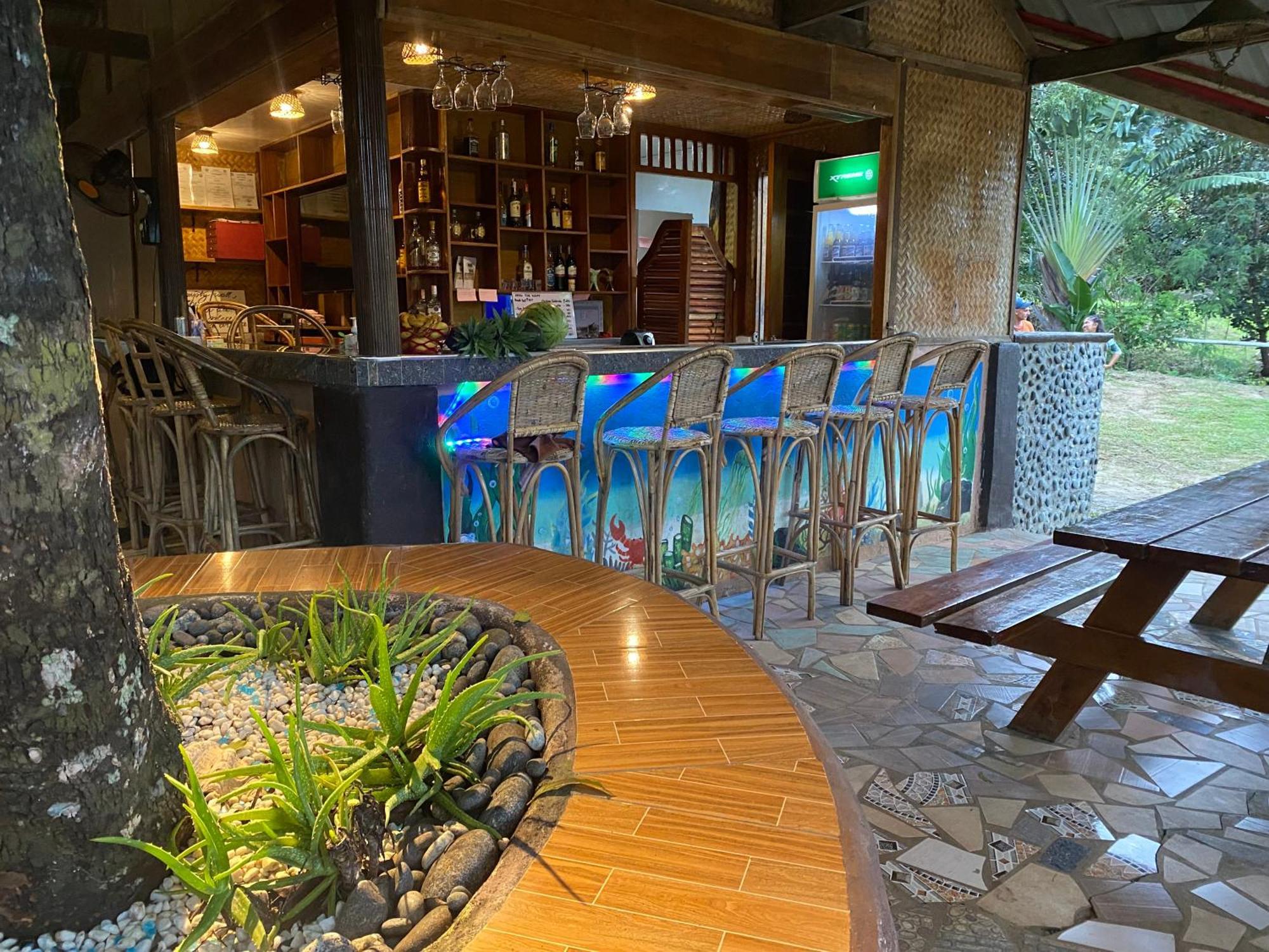 B&R Hostel Nagtabon Bacungan Экстерьер фото